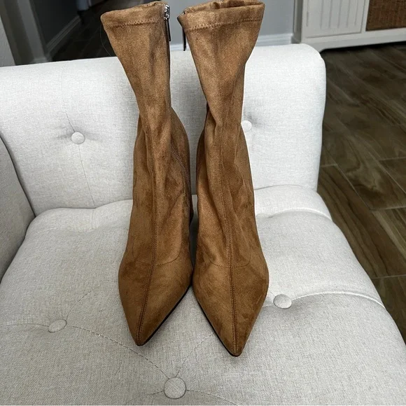 Marc Fisher Ltd NEW Larry Pointed Toe ankle boot size 10 - Picture 4 of 9